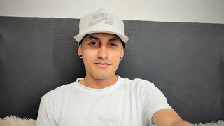 Naked AlanRuiz gallery