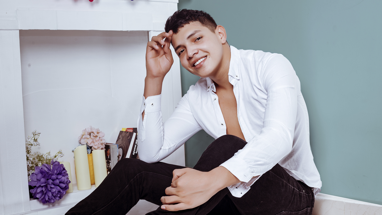 Naked CamiloFerrer gallery