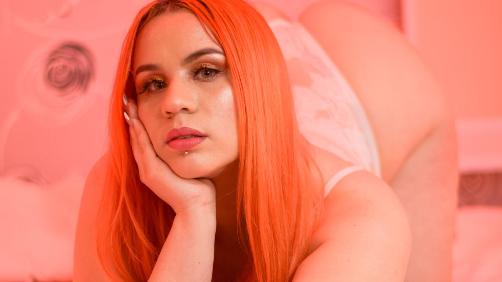 Naked VelaMiller gallery